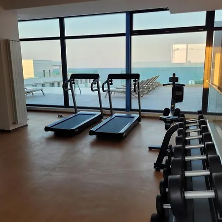 Vogue Sunrise View - Jacuzzi And Sauna Infinity Apartment *