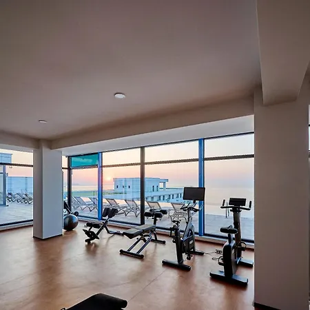 Vogue Sunrise View - Jacuzzi And Sauna Infinity Apartman Năvodari