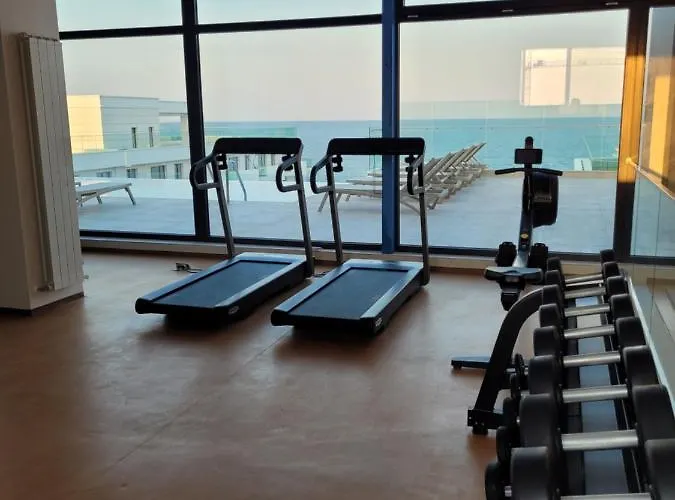 Vogue Sunrise View - Jacuzzi And Sauna Infinity Διαμέρισμα *