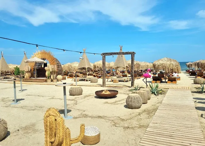 Διαμέρισμα Vogue Sunrise View - Jacuzzi And Sauna Infinity Năvodari