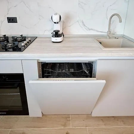 Vogue Sunrise View - Jacuzzi And Sauna Infinity * Năvodari