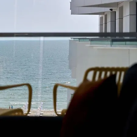 Vogue Sunrise View - Jacuzzi And Sauna Infinity *