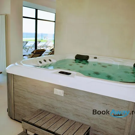 Vogue Sunrise View - Jacuzzi And Sauna Infinity * Năvodari