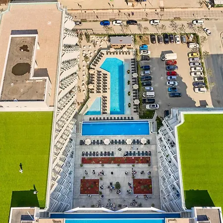 아파트 Vogue Sunrise View - Jacuzzi And Sauna Infinity Năvodari