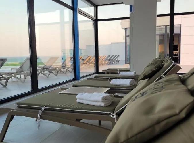 Vogue Sunrise View - Jacuzzi And Sauna Infinity דירה