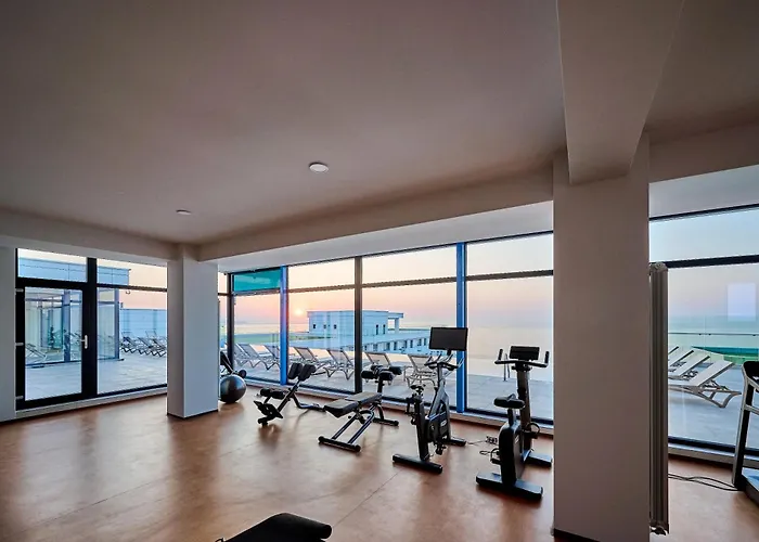 Vogue Sunrise View - Jacuzzi And Sauna Infinity דירה Năvodari